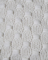 【IMPOSSIBLE DREAMER CUSHION / PATTERN BOOK】極太糸を使って玉編みで作るクッションカバーの編み物パターン